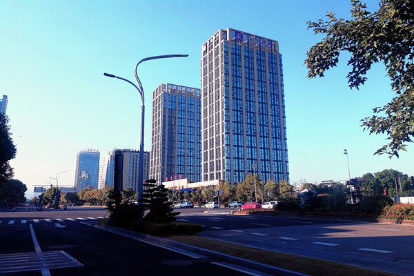 樓宇智能化專業(yè)化、系統(tǒng)化、節(jié)能化特點！